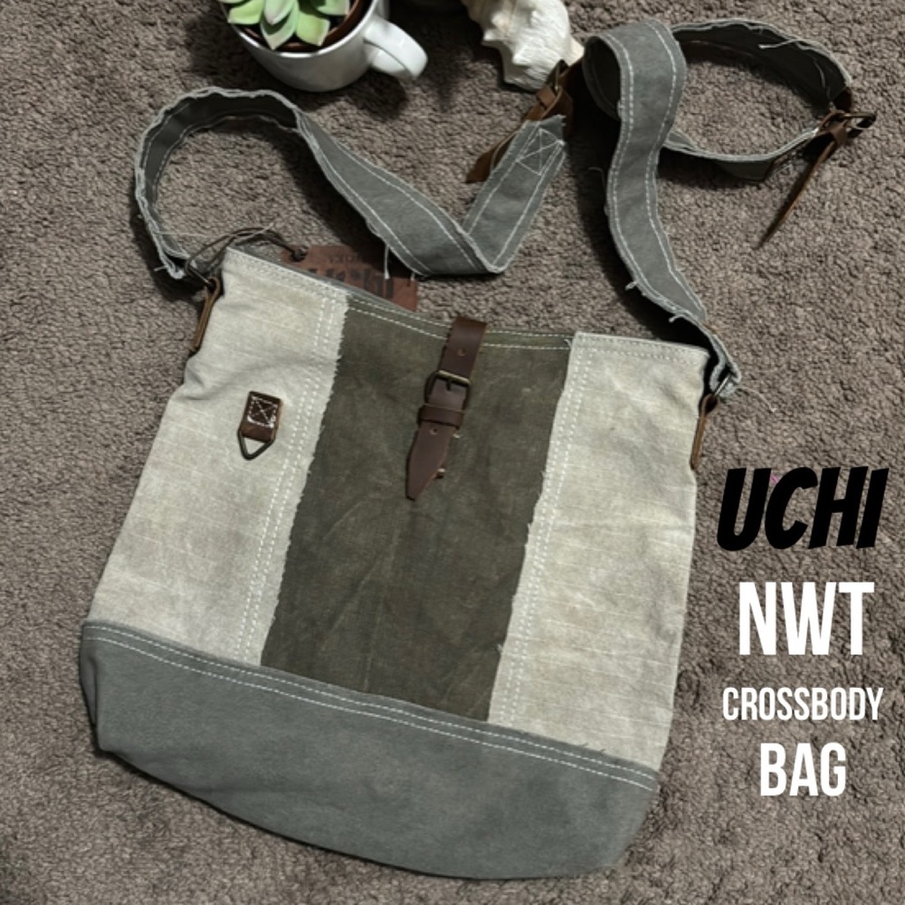 NWT-Shabby Chic Cloth Exterior Patchwork Crossbody Bag-Tan/Olive-Brown Trim